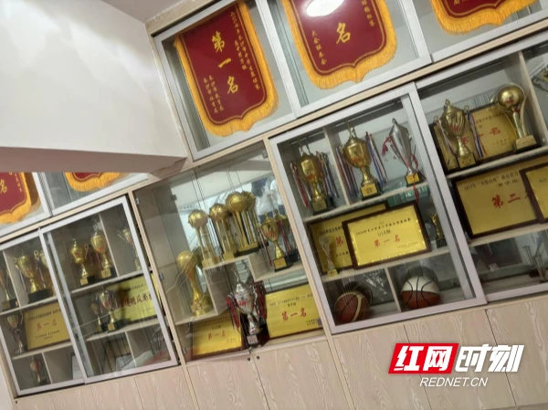 制定篮球交流计划以促进个人技能发展的方法_1